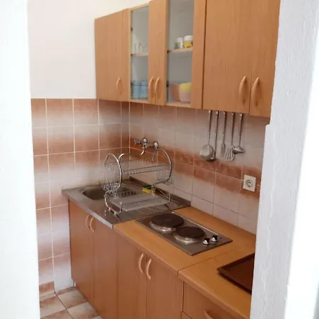 Frani 2 Apartment Pag Town