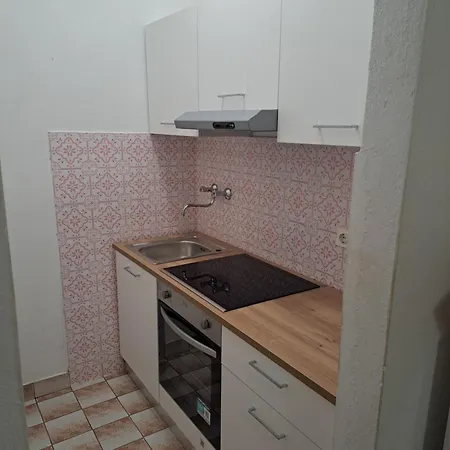 Frani 2 Апартаменты *